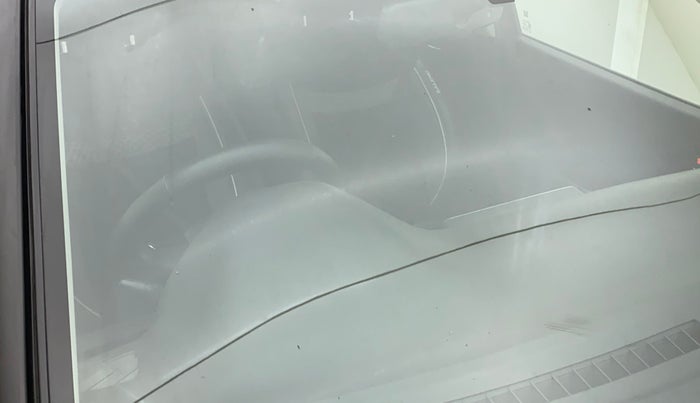 2019 Maruti Baleno ZETA PETROL 1.2, Petrol, Manual, 34,794 km, Front windshield - Minor spot on windshield