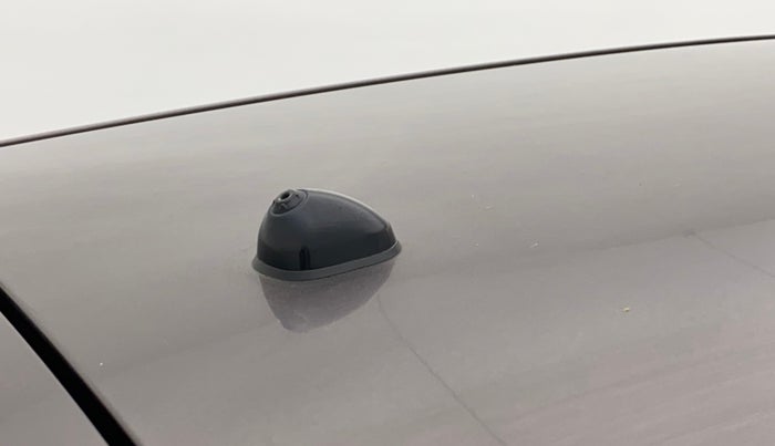 2015 Honda Jazz 1.2 V MT, Petrol, Manual, 38,065 km, Roof - Antenna has minor damage