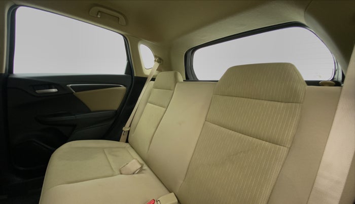 2015 Honda Jazz 1.2 V MT, Petrol, Manual, 38,065 km, Right Side Rear Door Cabin