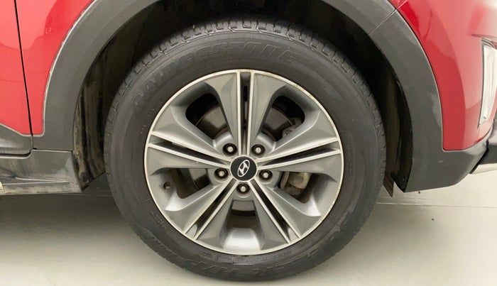 2017 Hyundai Creta SX PLUS AT 1.6 PETROL, Petrol, Automatic, 32,086 km, Right Front Wheel