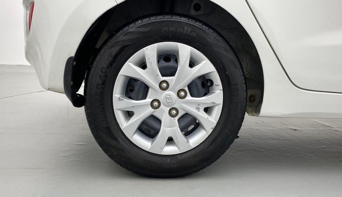 2015 Hyundai Grand i10 MAGNA 1.2 VTVT, Petrol, Manual, 1,00,645 km, Right Rear Wheel
