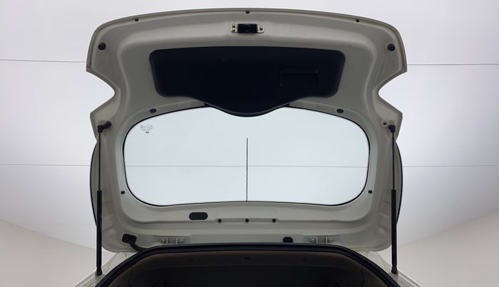 2015 Hyundai Grand i10 MAGNA 1.2 VTVT, Petrol, Manual, 1,00,645 km, Boot Door Open