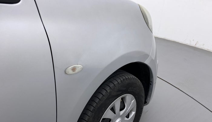 2017 Nissan Micra Active XV, Petrol, Manual, 77,537 km, Right fender - Slightly dented
