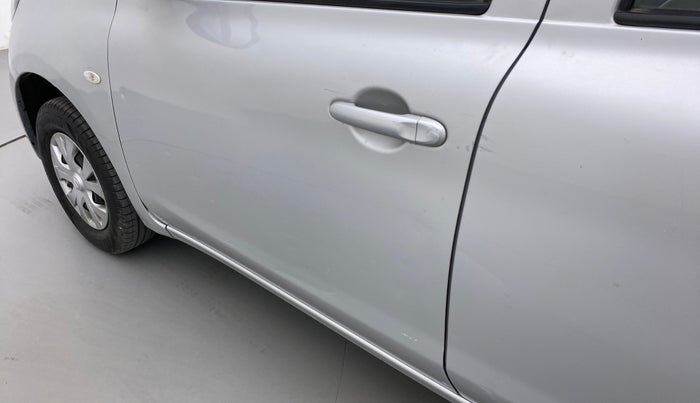 2017 Nissan Micra Active XV, Petrol, Manual, 77,537 km, Front passenger door - Slightly dented