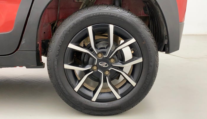 2018 Mahindra KUV 100 NXT K8 P 6 STR, Petrol, Manual, 46,456 km, Left Rear Wheel