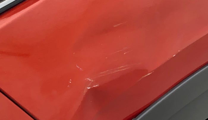 2018 Mahindra KUV 100 NXT K8 P 6 STR, Petrol, Manual, 46,456 km, Left fender - Slightly dented