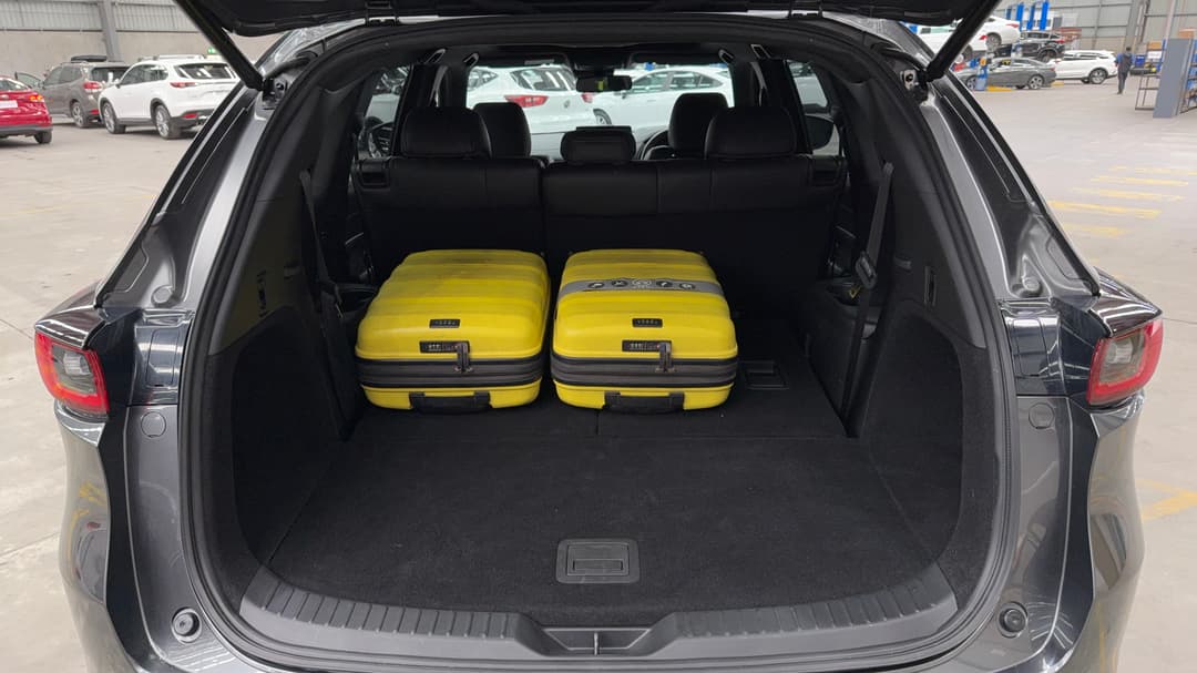 2023 Mazda CX-8 G25 Gt Sp (FWD), Automatic, 39941 km, Boot Inside View with Luggage