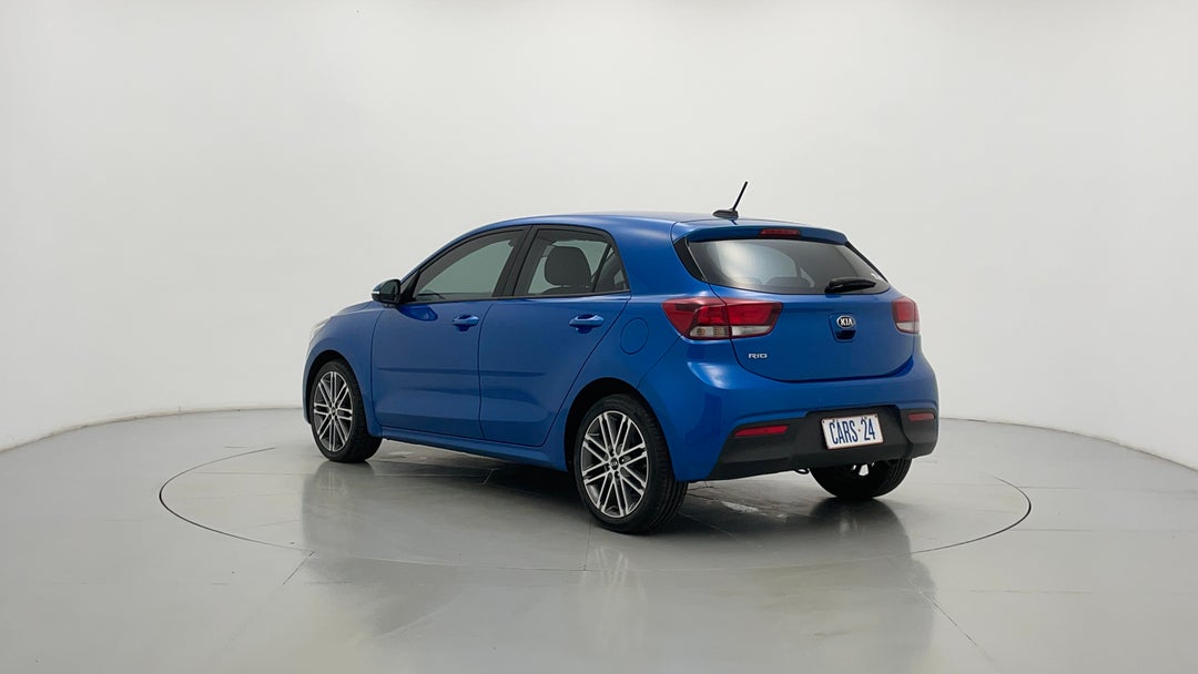 Left Back Diagonal (45- Degree) View