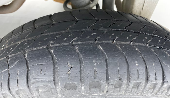 2018 Maruti Eeco 5 STR WITH AC PLUSHTR, Petrol, Manual, 21,140 km, Left Rear Tyre Tread