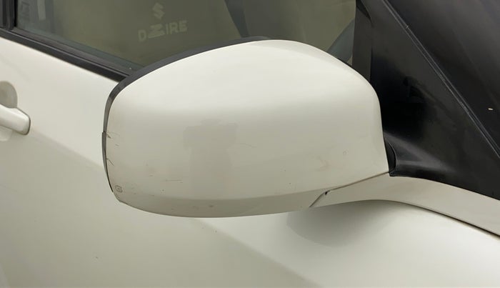 2011 Maruti Swift Dzire VXI, Petrol, Manual, 1,08,753 km, Right rear-view mirror - Cover has minor damage