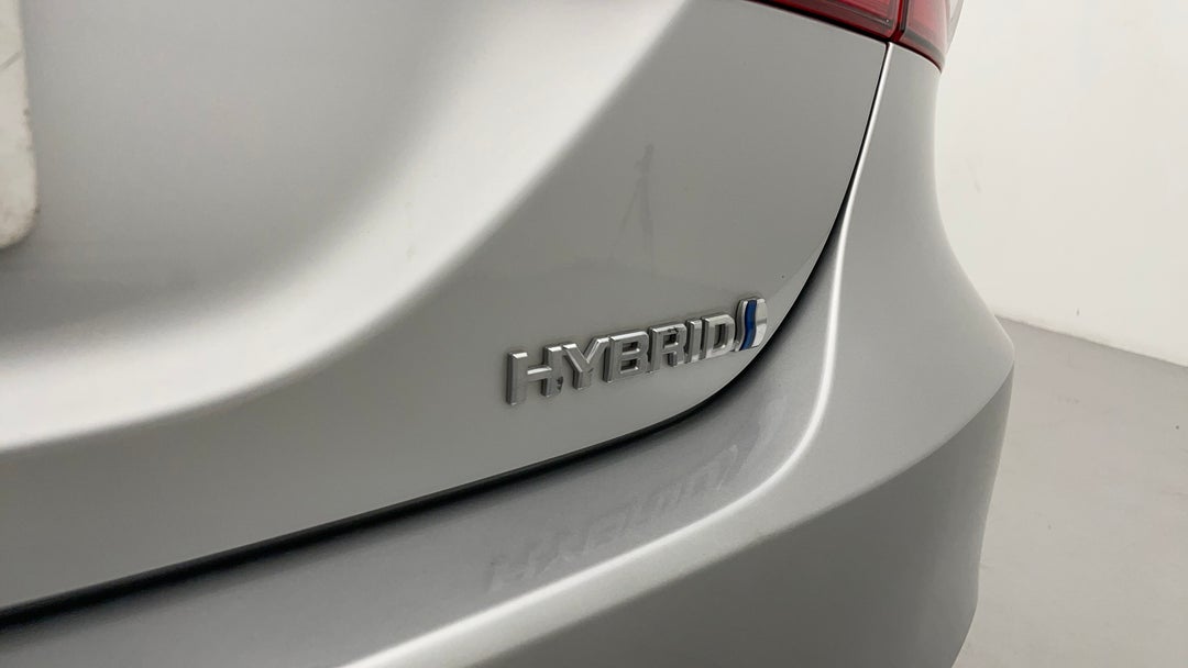 2021 Toyota Camry Ascent Hybrid, Automatic, 32977 km, Badge (Boot Right Side)