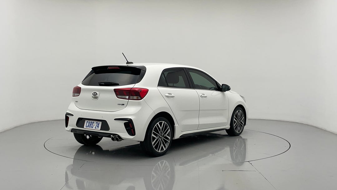 Right Back Diagonal (45- Degree) View