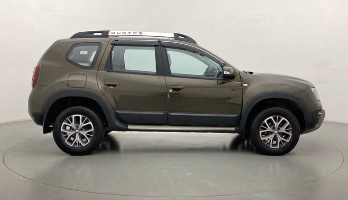 2020 Renault Duster RXZ, Petrol, Manual, 20,743 km, Right Side View