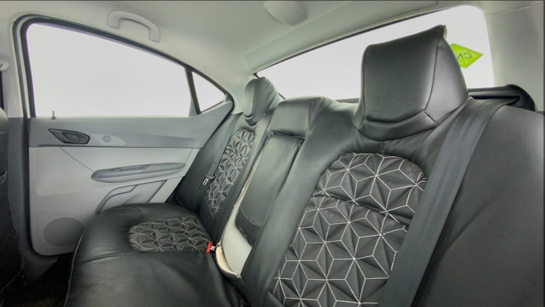 Right Side Rear Door Cabin