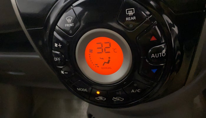 2014 Nissan Micra XV CVT, Petrol, Automatic, 38,863 km, AC Unit - Car heater not working