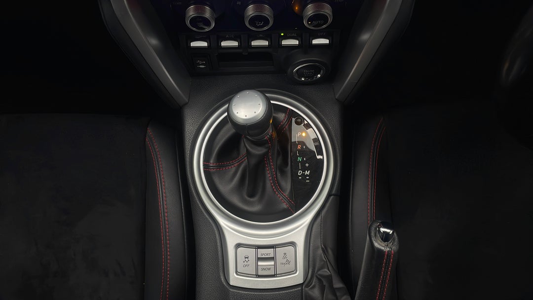 2016 Subaru Brz Premium, Automatic, 104942 km, Gear Lever 