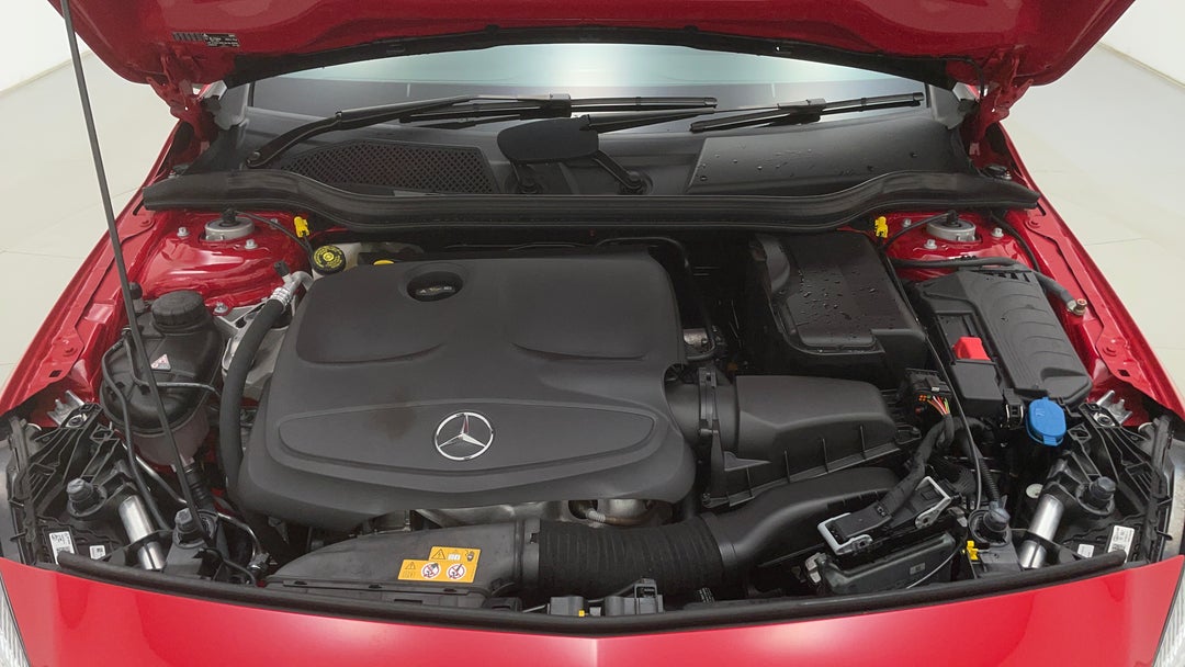 Open Bonnet (Engine)