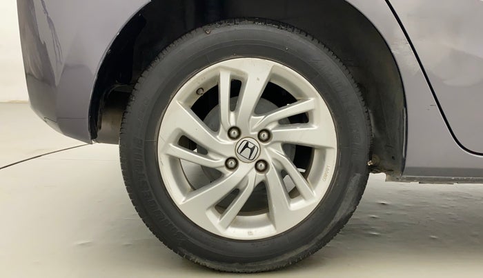 2017 Honda Jazz 1.2L I-VTEC V, Petrol, Manual, 32,941 km, Right Rear Wheel