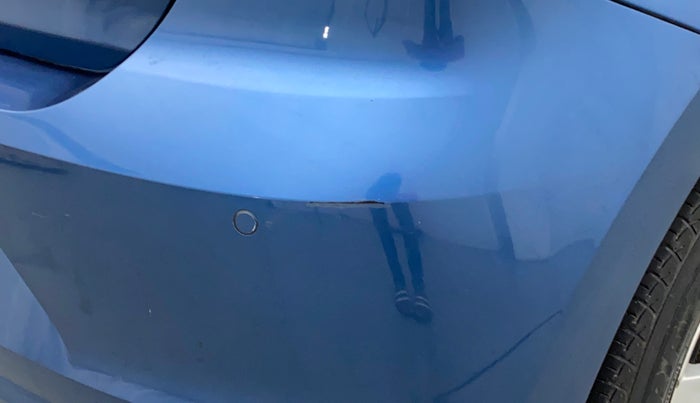 2017 Volkswagen Polo HIGHLINE1.2L, Petrol, Manual, 31,994 km, Rear bumper - Minor scratches