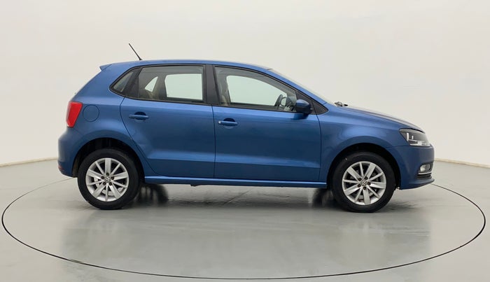 2017 Volkswagen Polo HIGHLINE1.2L, Petrol, Manual, 31,994 km, Right Side View