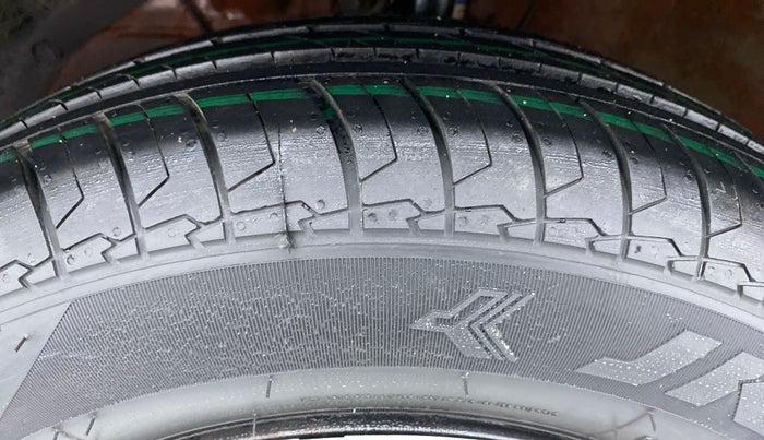 2017 Maruti Dzire VXI, Petrol, Manual, 51,032 km, Left Front Tyre Tread