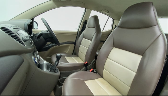 2014 Hyundai i10 SPORTZ 1.1 IRDE2, Petrol, Manual, 71,775 km, Right Side Front Door Cabin