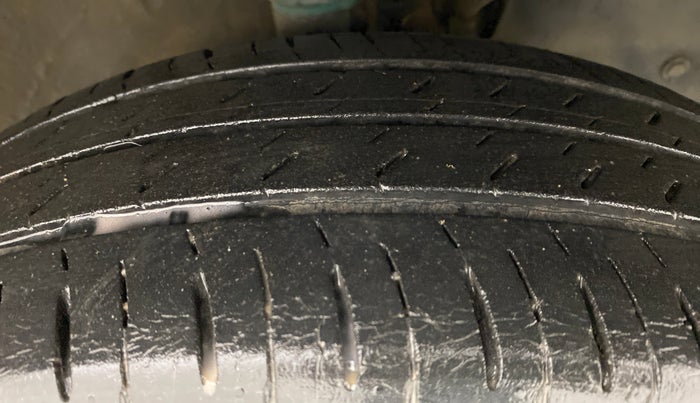 2017 Maruti IGNIS SIGMA 1.2 K12, Petrol, Manual, 39,955 km, Right Front Tyre Tread