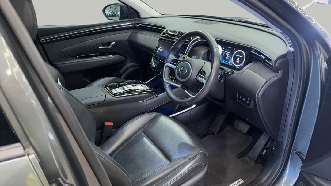 2023 Hyundai Tucson Highlander (AWD), Automatic, 38132 km, Right Side Front Door Cabin View