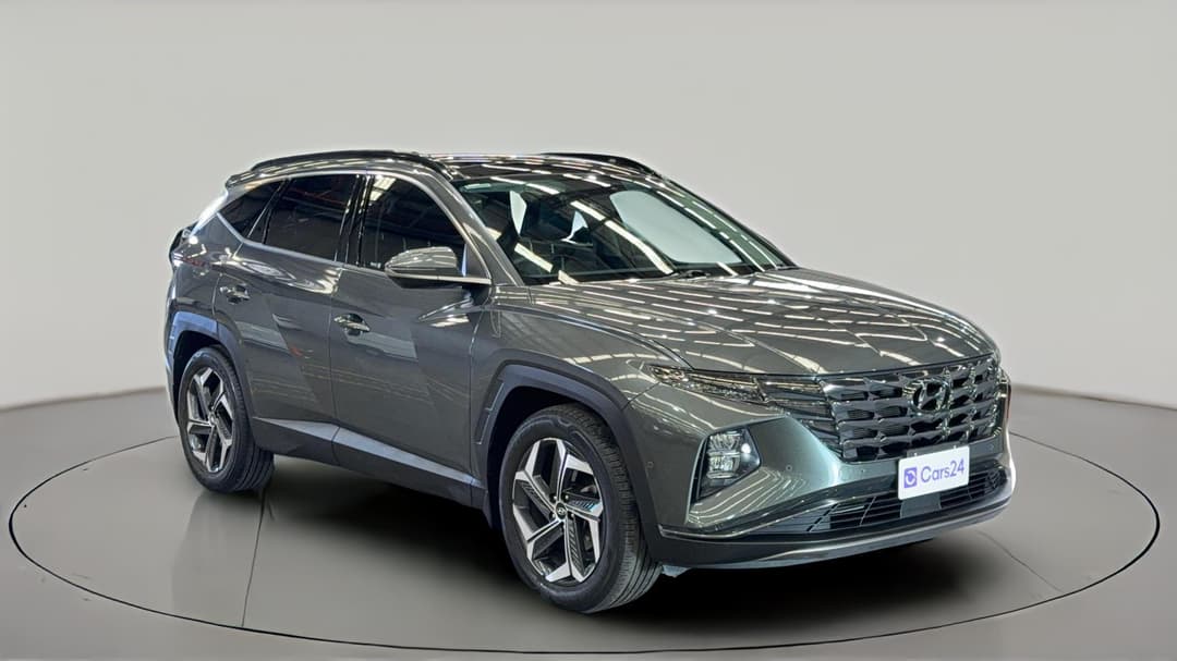 2023 Hyundai Tucson Highlander (AWD), Automatic, 38132 km, Right Front Diagonal (45- Degree) View