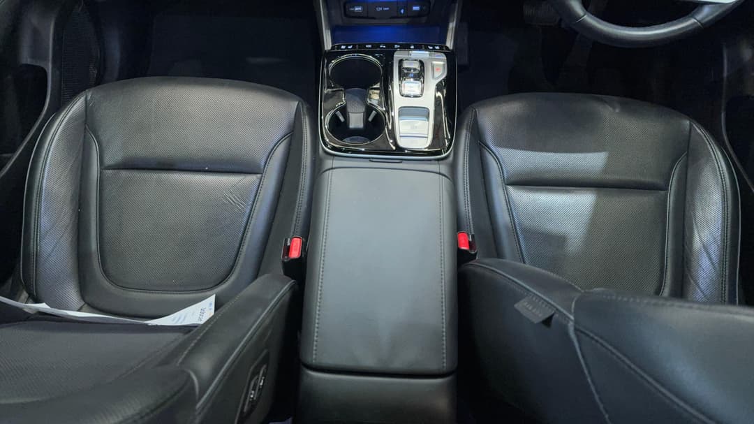 2023 Hyundai Tucson Highlander (AWD), Automatic, 38132 km, Center Console