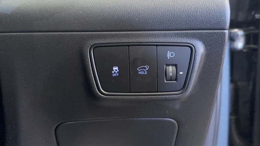2023 Hyundai Tucson Highlander (AWD), Automatic, 38132 km, Utility Switches/Buttons