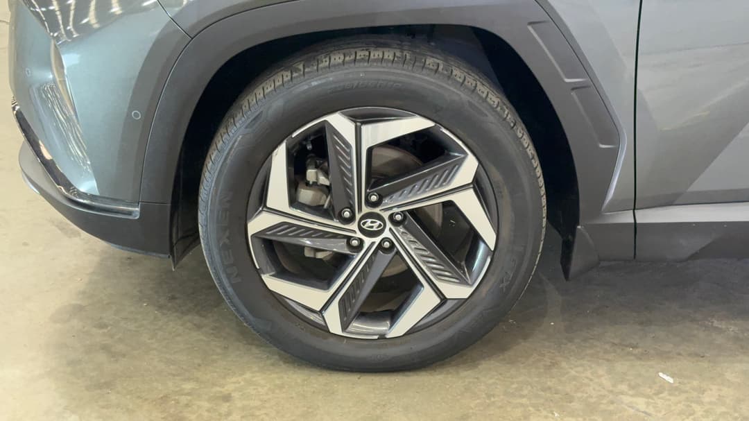 2023 Hyundai Tucson Highlander (AWD), Automatic, 38132 km, Left Front Wheel