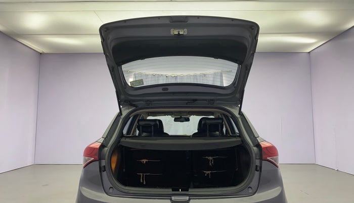 2015 Hyundai Elite i20 ASTA 1.2, Petrol, Manual, 71,020 km, Boot Door Open