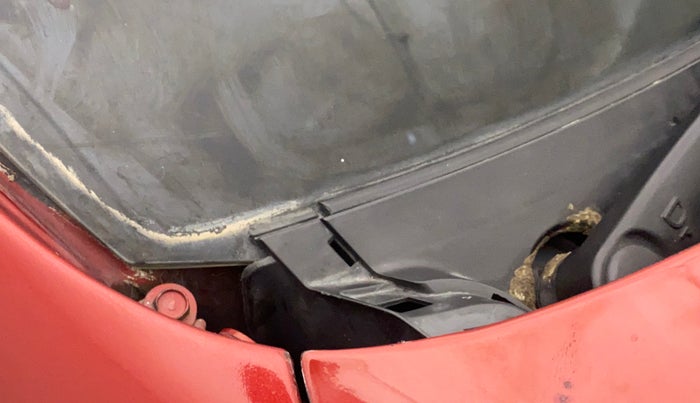 2012 Hyundai i10 SPORTZ 1.2, Petrol, Manual, 64,933 km, Bonnet (hood) - Cowl vent panel has minor damage