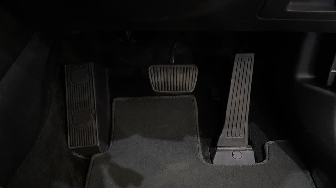2023 Hyundai Tucson (FWD), Automatic, 64347 km, Pedals and Footmat