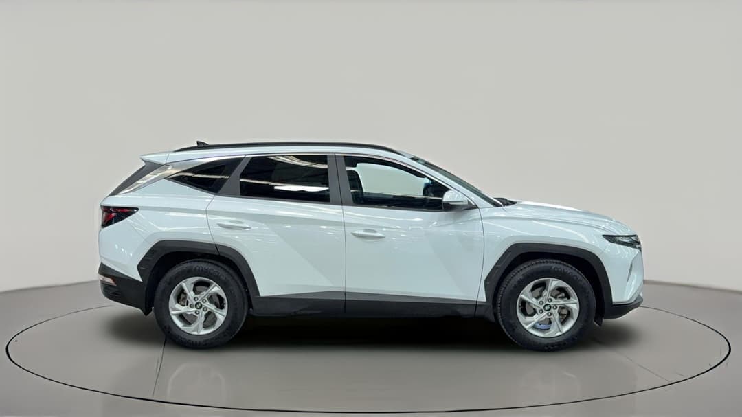 2023 Hyundai Tucson (FWD), Automatic, 64347 km, Right Side View