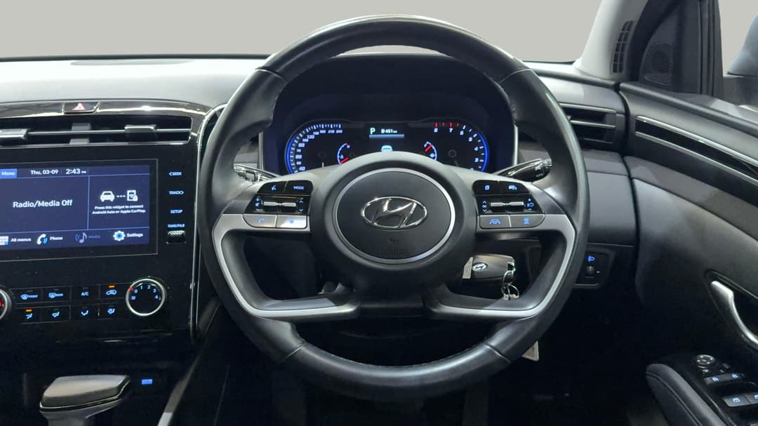 2023 Hyundai Tucson (FWD), Automatic, 64347 km, Steering Wheel Close-up