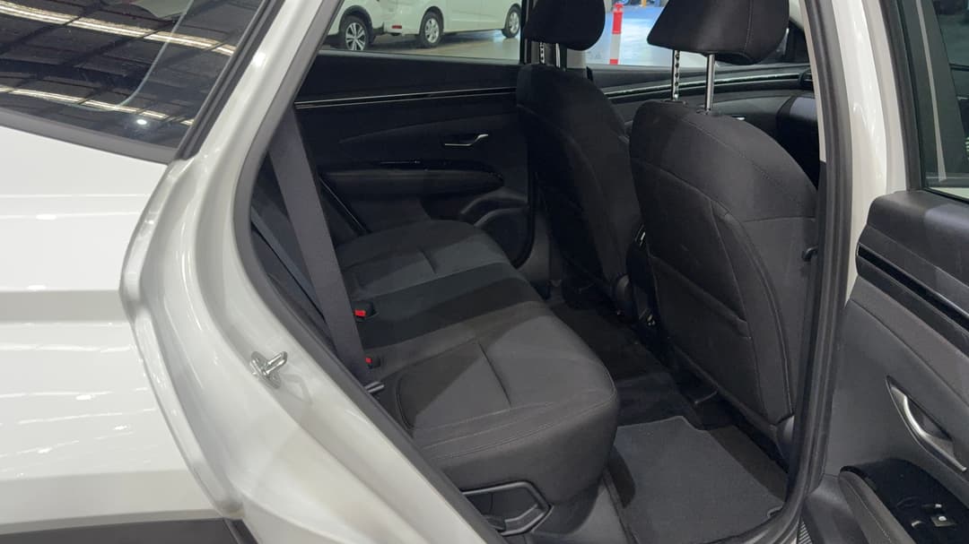 2023 Hyundai Tucson (FWD), Automatic, 64347 km, Right Side Rear Door Cabin View