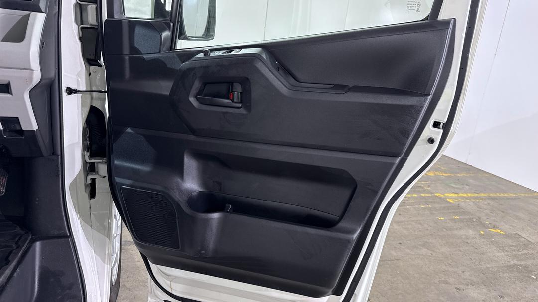 2025 Toyota Hiace Lwb (4 Door Option), Automatic, 11167 km, Speaker View