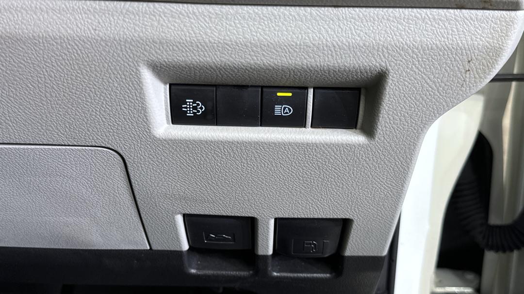 2025 Toyota Hiace Lwb (4 Door Option), Automatic, 11167 km, Utility Switches/Buttons