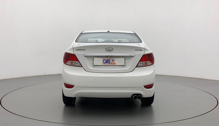 2013 Hyundai Verna FLUIDIC 1.6 CRDI SX, Diesel, Manual, 1,02,258 km, Back/Rear