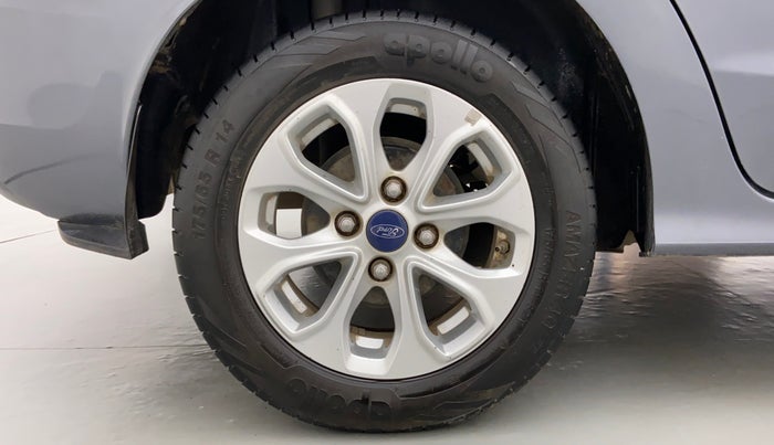 2017 Ford Figo Aspire 1.5 TITANIUM DIESEL, Diesel, Manual, 1,41,029 km, Right Rear Wheel