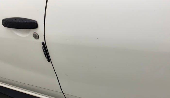 2013 Renault Duster RXL PETROL, Petrol, Manual, 68,761 km, Rear left door - Minor scratches