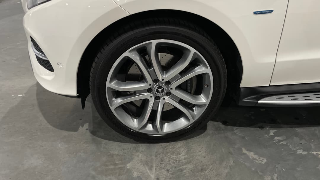 2017 Mercedes-benz GLE 500 E (hybrid), Automatic, 93549 km, Left Front Wheel