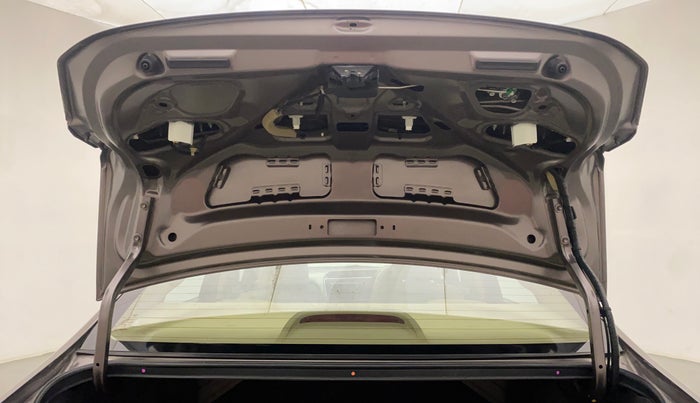 2015 Honda City 1.5L I-VTEC SV, Petrol, Manual, 41,887 km, Boot Door Open