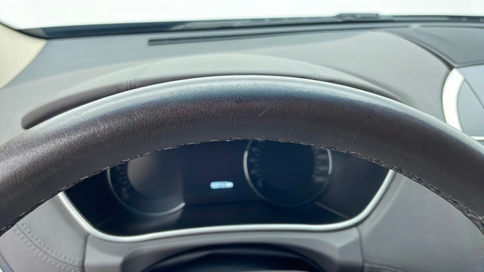 Lincoln Mkx-Steering Wheel Trim Faded