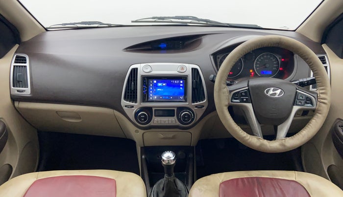 2011 Hyundai i20 SPORTZ 1.2 O, Petrol, Manual, 56,373 km, Dashboard View