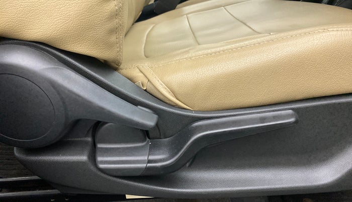 2019 Honda Amaze 1.5L I-DTEC VX CVT, Diesel, Automatic, 83,357 km, Driver Side Adjustment Panel