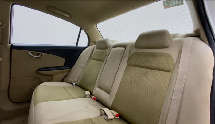 2015 Honda Amaze 1.2L I-VTEC VX, Petrol, Manual, 63,878 km, Right Side Rear Door Cabin