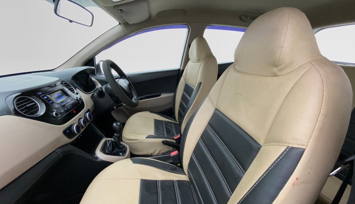 2019 Hyundai Grand i10 MAGNA 1.2 VTVT, Petrol, Manual, 39,910 km, Right Side Front Door Cabin View